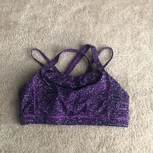 LuLulemon Cross back sports bra
